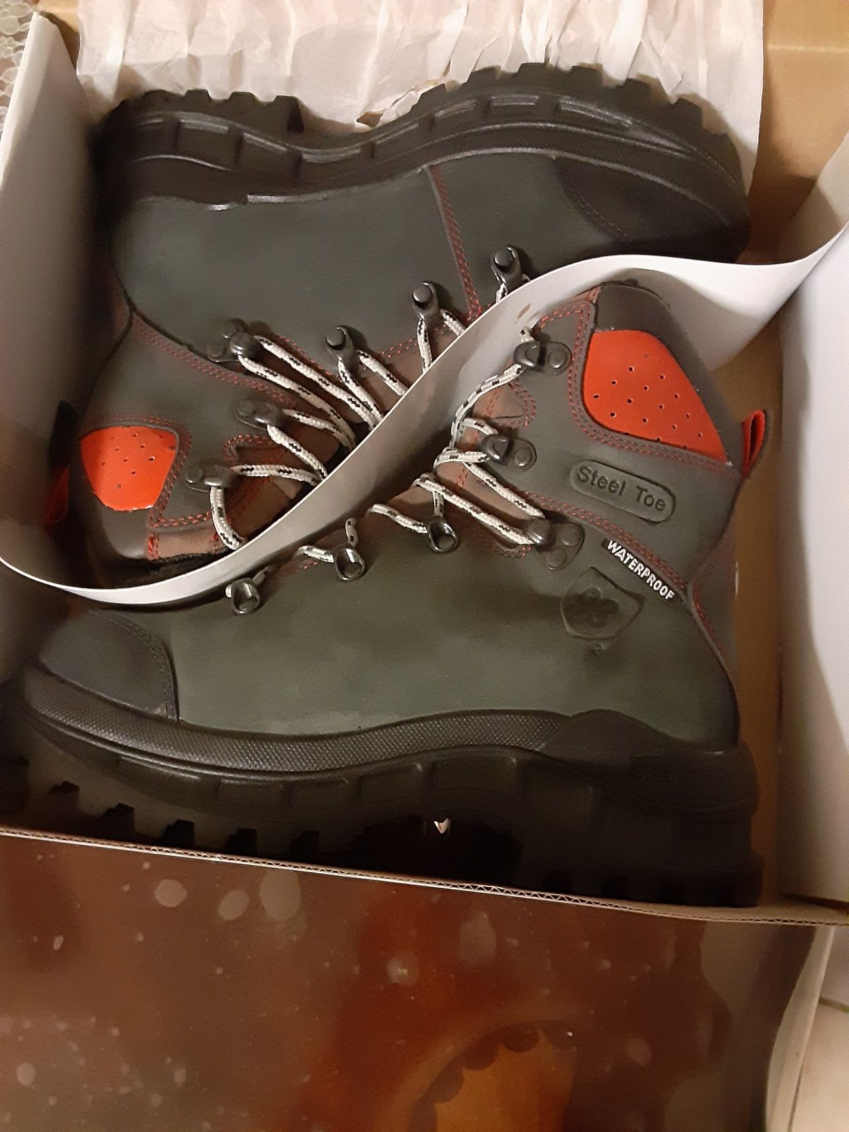 Oregon waipoua work boots