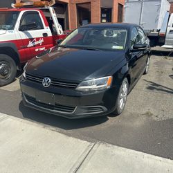 2014 VW Jetta Se *5 Speed Manual*