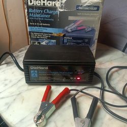 DieHard Battery Charger Maintainer For 6 And 12 Volt Batteries. 