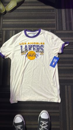 Lakers Shirt, new with tags
