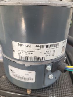 Motor del Ventilador del Condensador(ECM) / Condenser Fan Motor