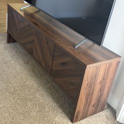 2 Feet Tall Tv Stand 