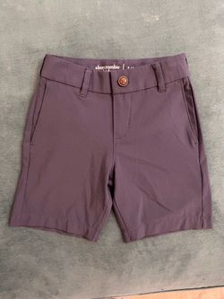 Size 5/6 Boys Abercrombie Kids Above The Knee performance golf shorts navy blue