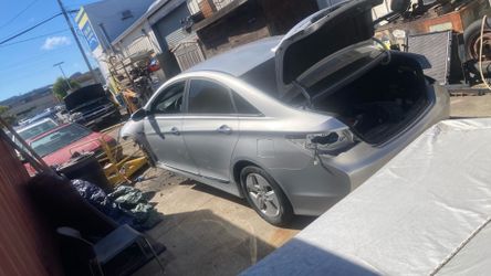 2012 Hyundai Sonata parts