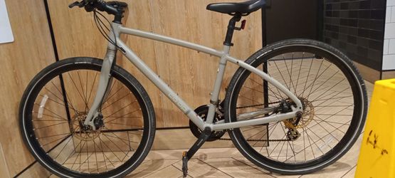 CO-OP CTY 1.1 hybrid bike like new