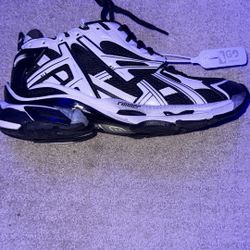 Balenciaga Runners (Give Me Best Offer)