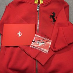 Ferrari full-zip hoodie Brand New never worn