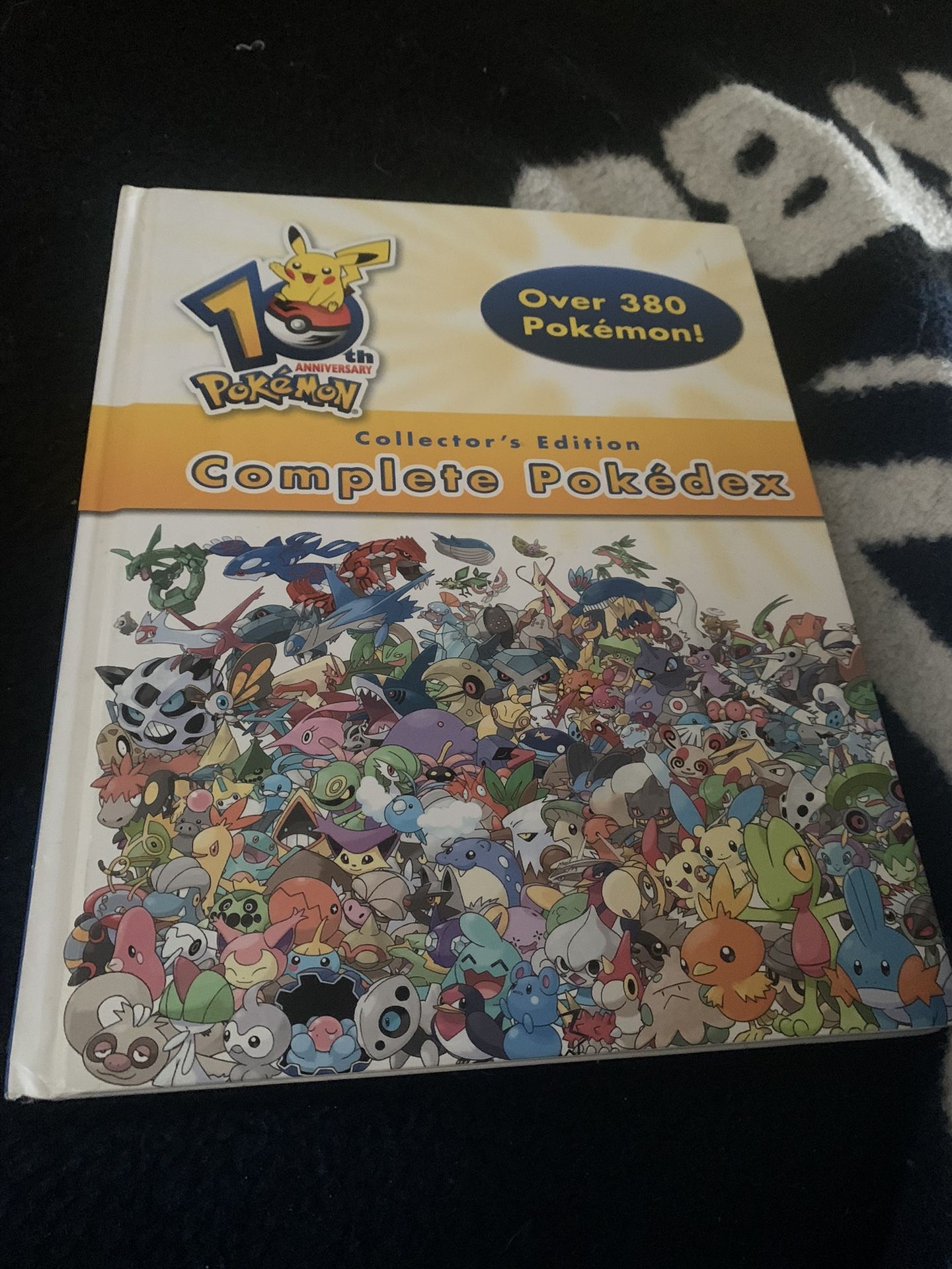 Pokemon 10th Anniversary Collector’s Edition Complete Pokédex Book