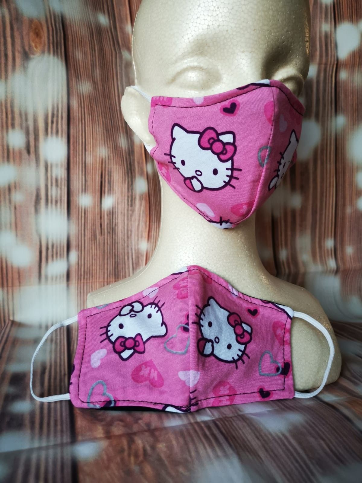 Kids Face mask, Facemask (hello Kitty pink hearts): Hand made mask, reversible, reusable, washer and dryer safe.
