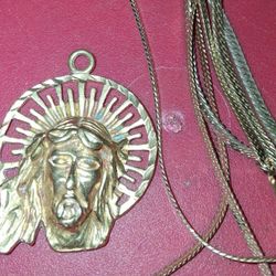 Gold Tone Pendant & Chains Bundle 