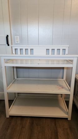 Changing Table Delta Brand