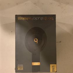 Beats Studio  Wireless  Headphones 