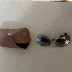 Ray-Ban Aviator Style Sunglasses w/ Leather Case