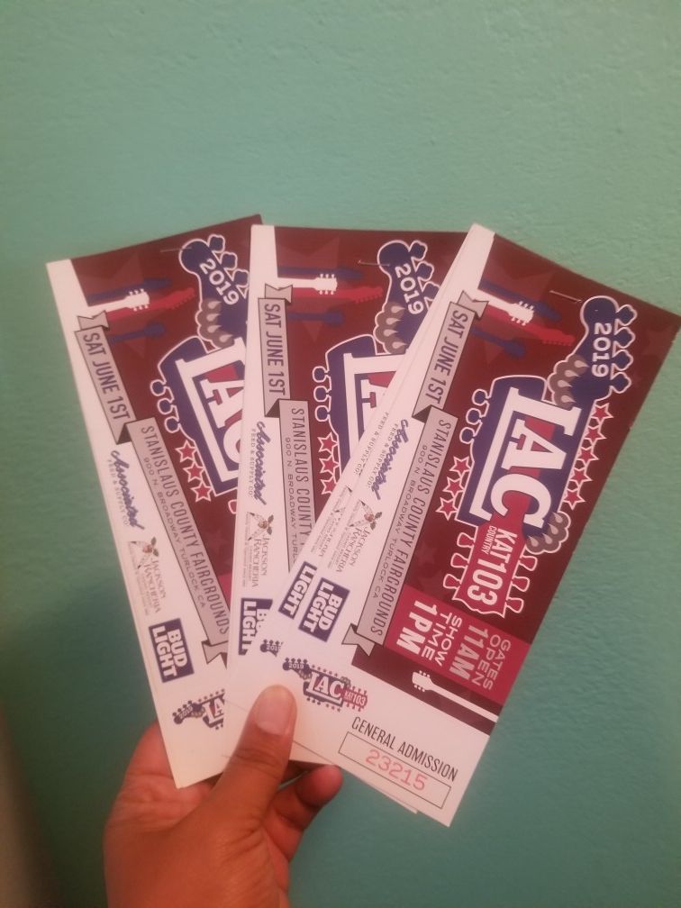 2 sets of LAC Tickets..Chris jansen, Locash, Cassidy Pope, And More!!..Awesome Country Concert With Many Artist!...$25 a set of 2 tickets
