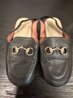 Used branded shoes