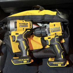 Dewalt Combo Set New 20v Cordless Batteries And Charger Included 