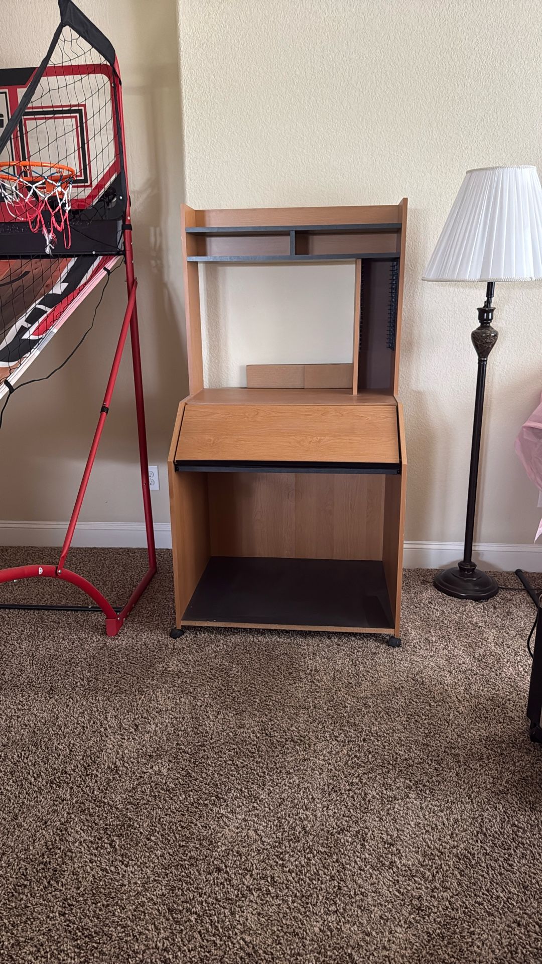 computer desk with wheels