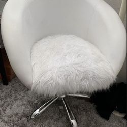 White Swivel Chair 