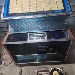 Rock Ola Juke Box 45's