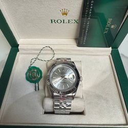 Rollie With Box, Card And Stamp