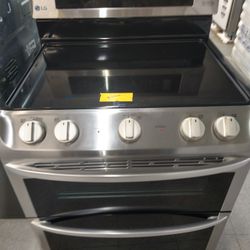 Brand New Scratch And Dent Glass Top Stove For Sale