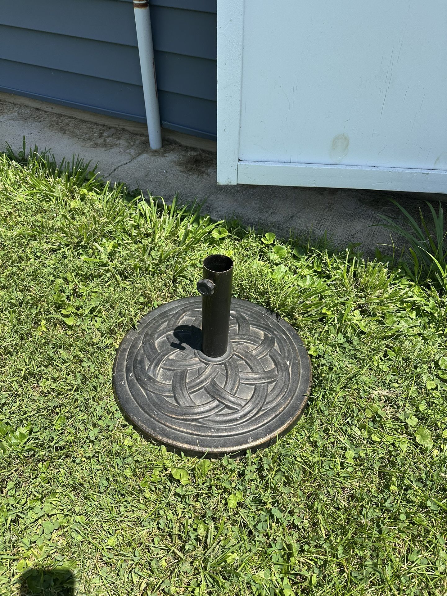 Umbrella base