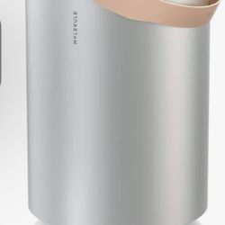 Molekule Air Purifier Pro 