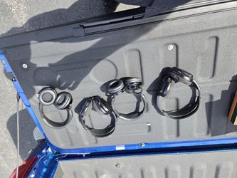 4 Headsets For 2013 Nissan Quest