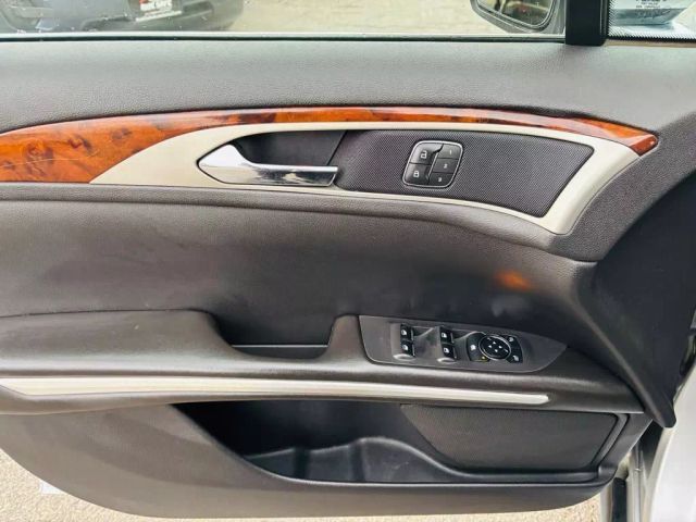 2013 Lincoln MKZ
