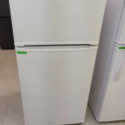 KENMORE TOP MOUNT REFRIGERATOR 18 CB FT OPEN BOX ITEM AE