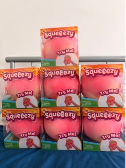 SQUEEZY JUMBO PEACH SQUISHY Lot of 7