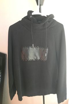 Sweater/ turtle neck