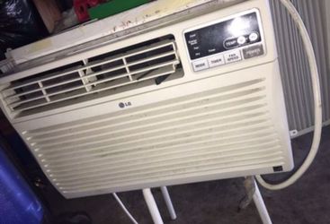 LG Air conditioning comes with remote control works perfectly nothing wrong 6500BT