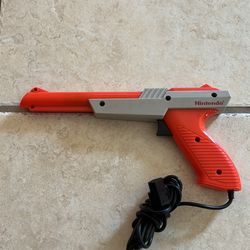 Nintendo NES Zapper 