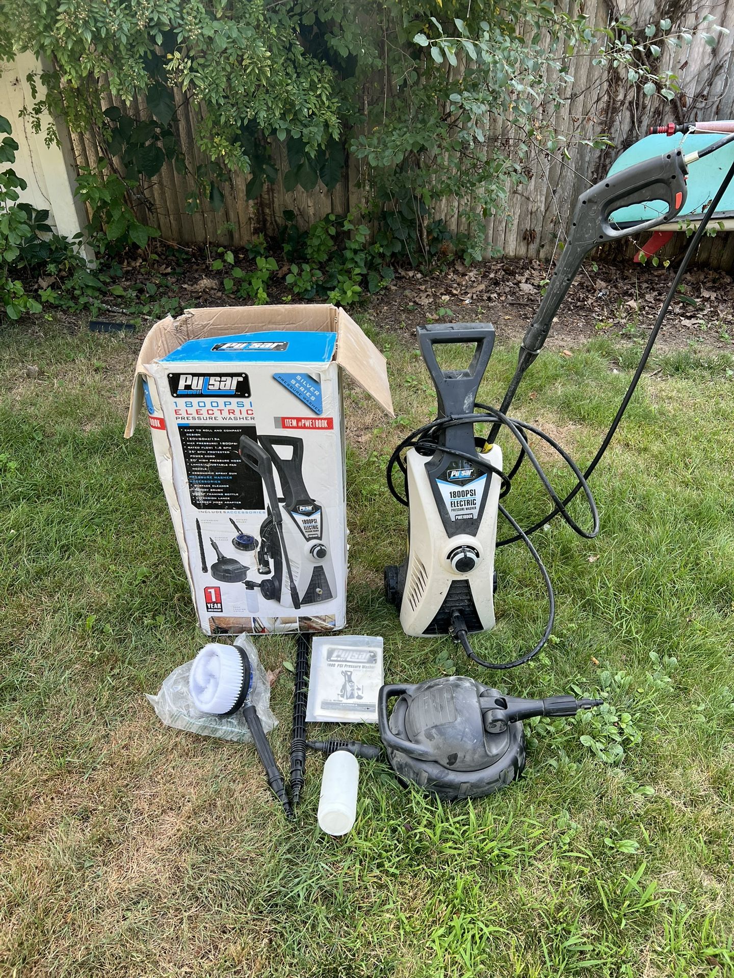 Pulsar 1800 PSI Electric Pressure Washer