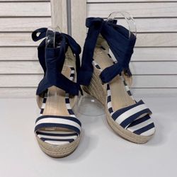 Shoedazzle Nellie Espadrille Wedges Size 7.5