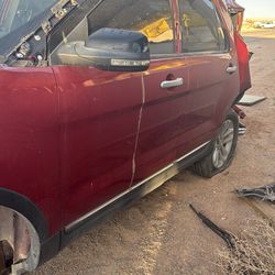 12 Ford explorer doors