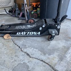 Three Ton Jack 