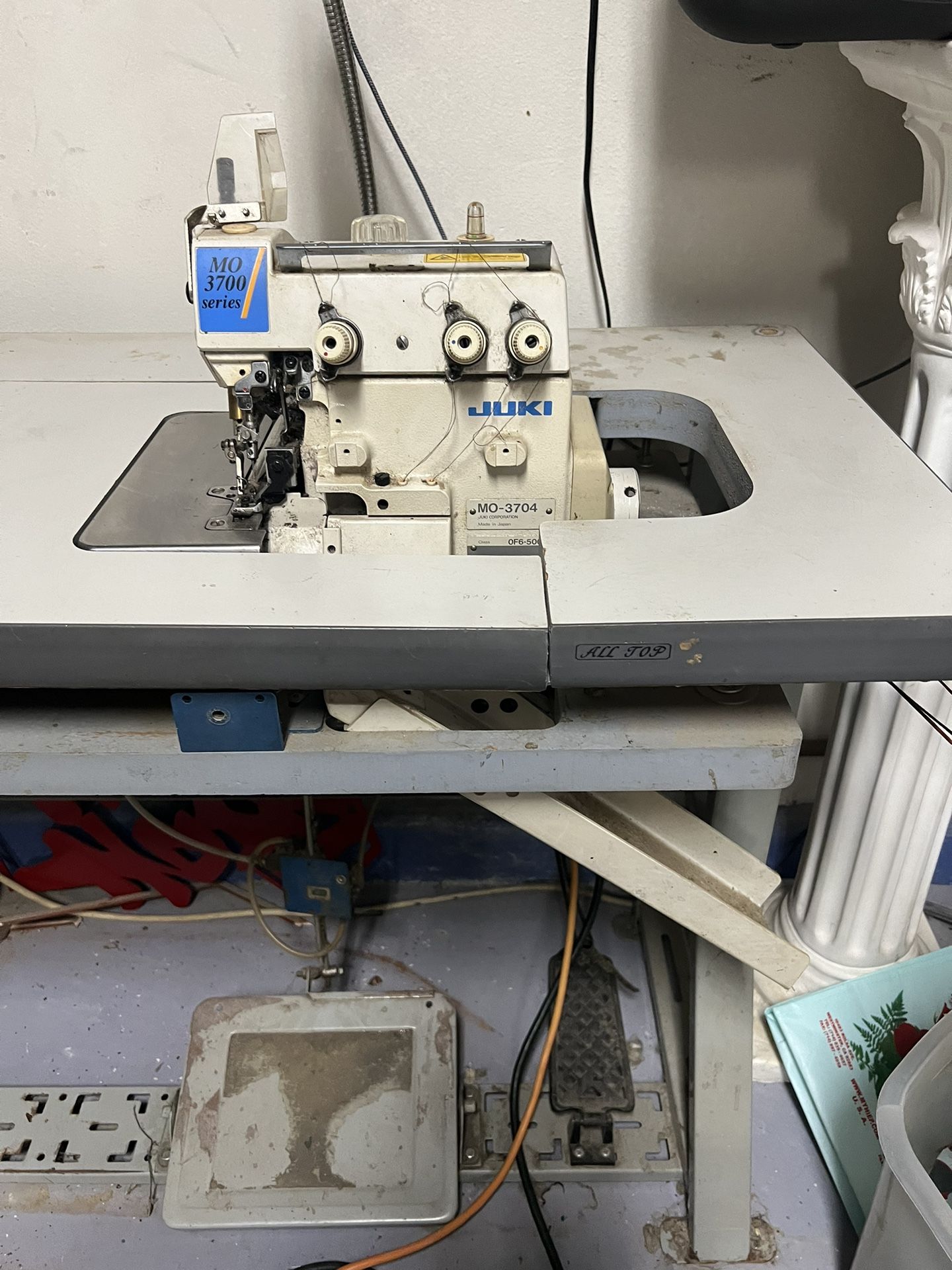 Juki Sewing Machine( Marrow)