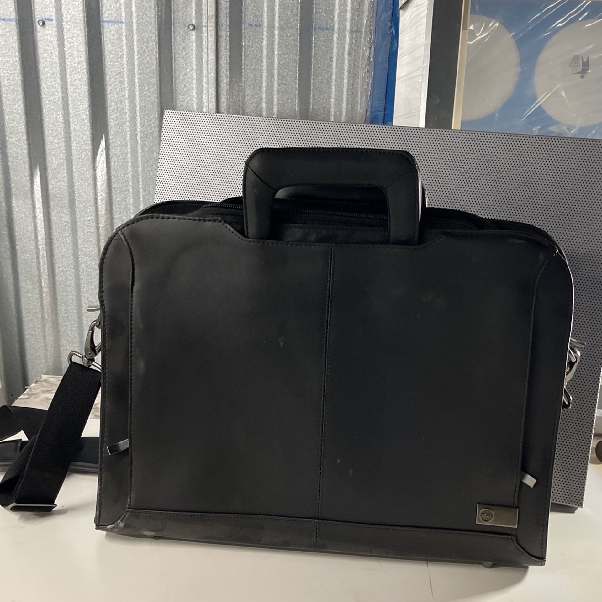 Dell Leather Laptop Bag With Strap It Will Fit 12” To 14” Laptops And Tablets