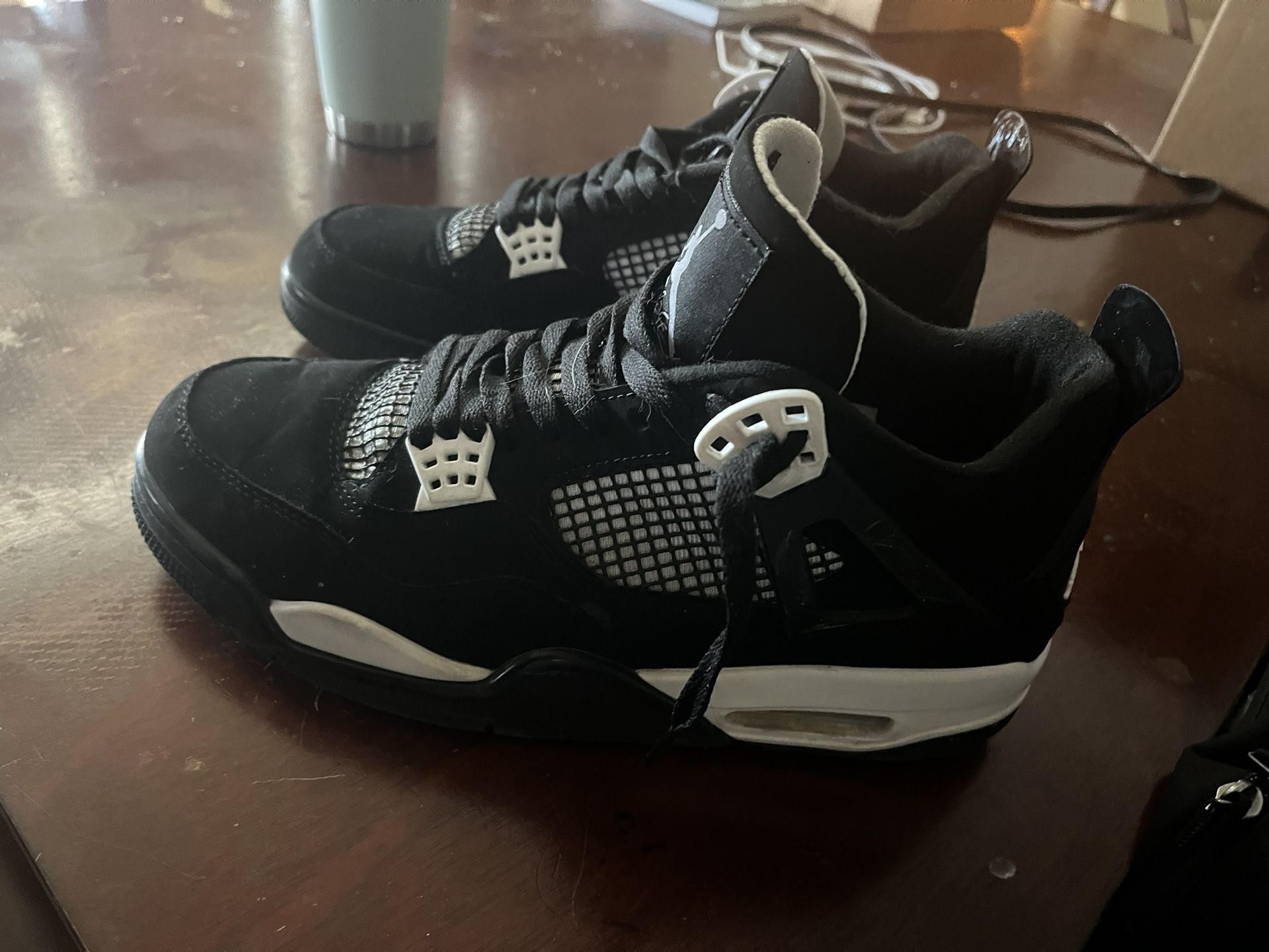 Jordan 4s Men’s Size 11