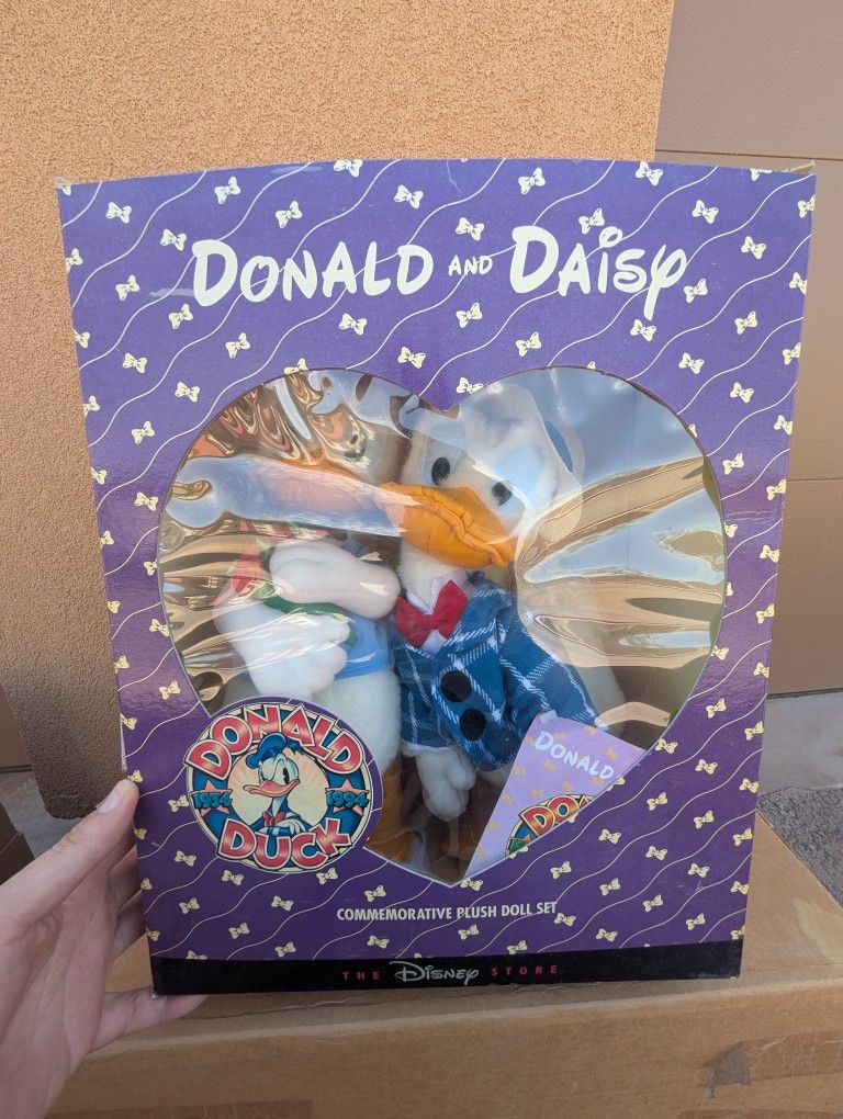 Vintage Donald & Daisy Collectors Plushie Pair