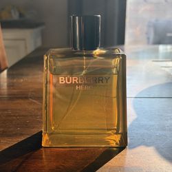 Burberry Hero EDP