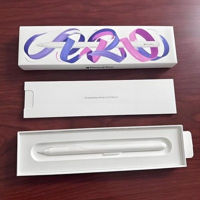 Apple Pencil Pro **NEW**