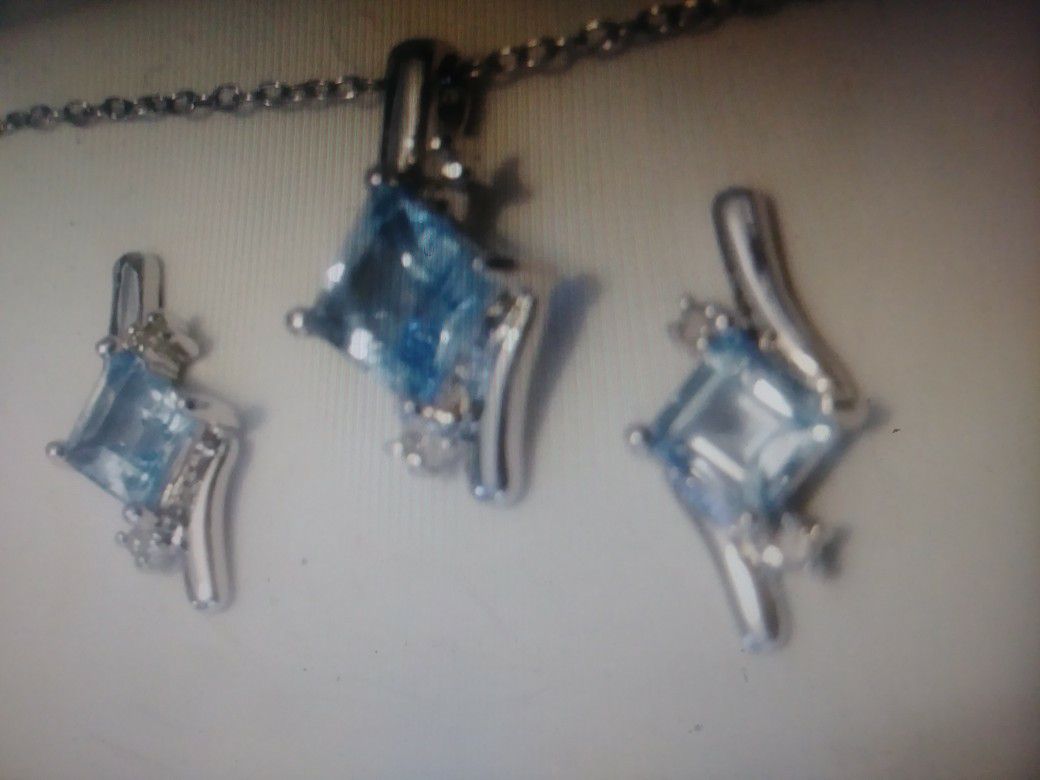 NEW 925 genuine Blue Topaz Diamond Necklace Earrings Set