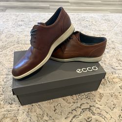 Ecco Size 43 (9-9.5) Fits Like A 10-10.5