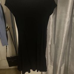 Women Small Black Dress