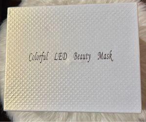 ✨ RegenaLight Wireless LED Beauty Mask – NEW, Open Box