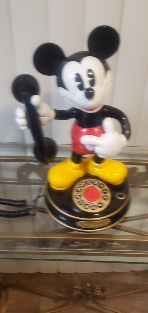 Vintage 1997 Mickey Mouse phone