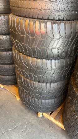 Used tires 35/12.50/22